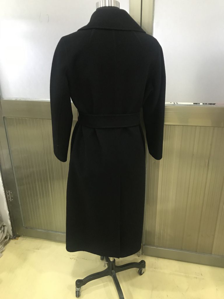 woman's cashmere coat
