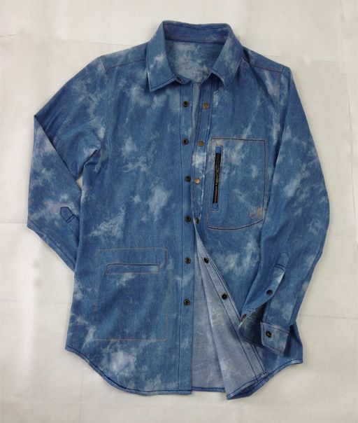 Cotton denim shirt.