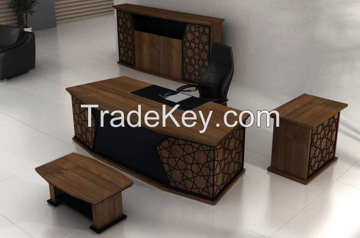 Best elegant executive and office commercial furniture designed