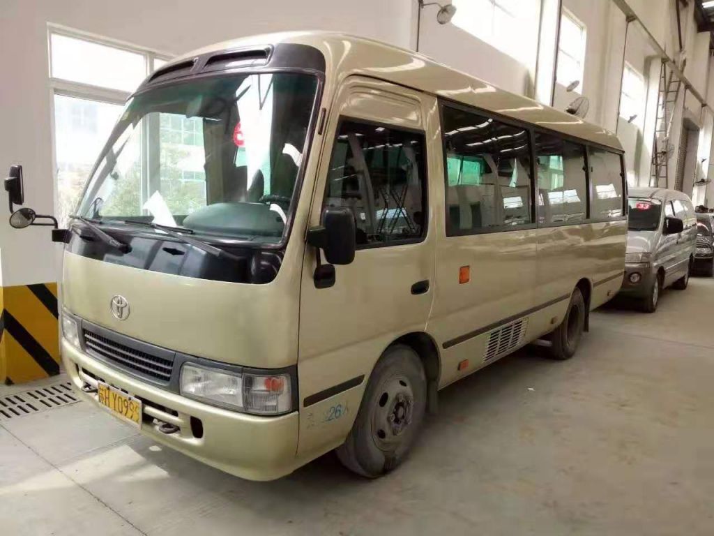 USED TOYOTA COASTER BUS