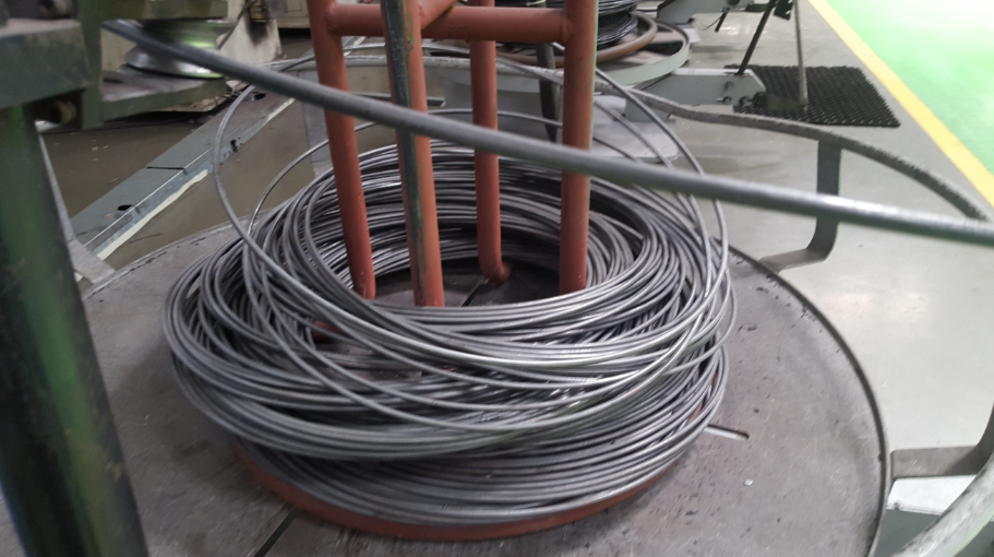 Sell Stainless steel wire / C.H.Q WIRE / STS WIRE, CARBON WIRE / spring / stainless wire