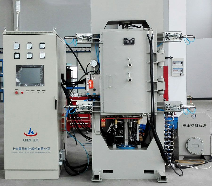 Frame-type hot pressing furnace