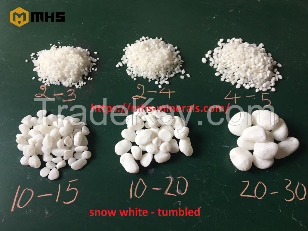 White pebbles stones