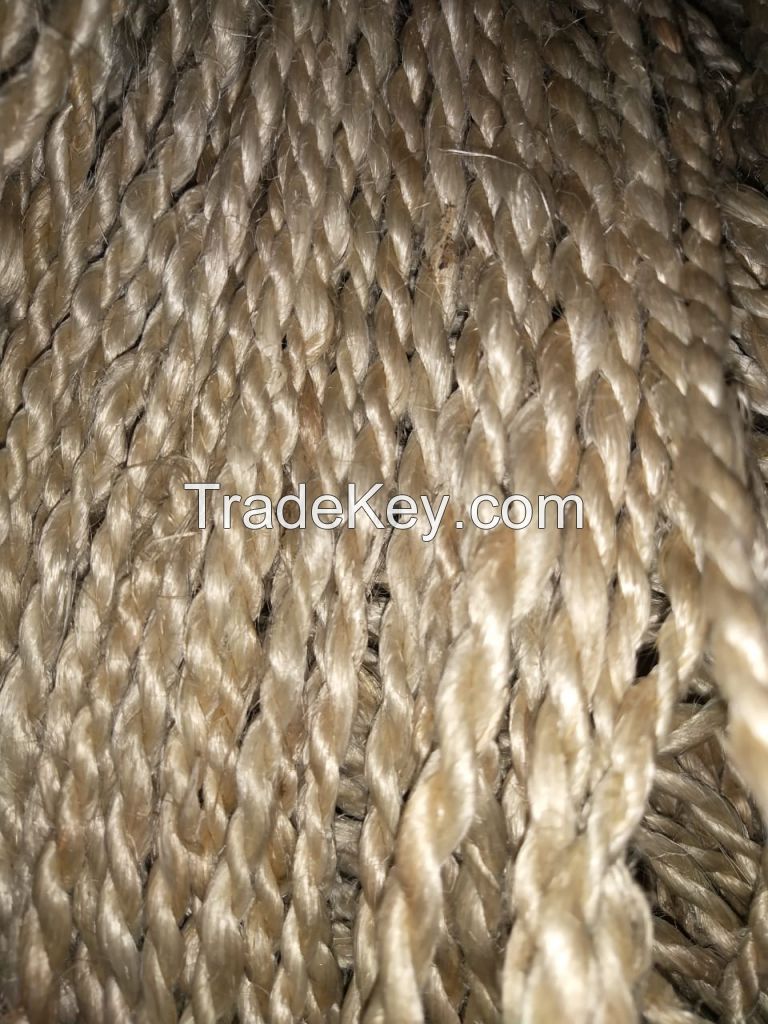 wholesale sisal yarn high quality 2mm Natural colored