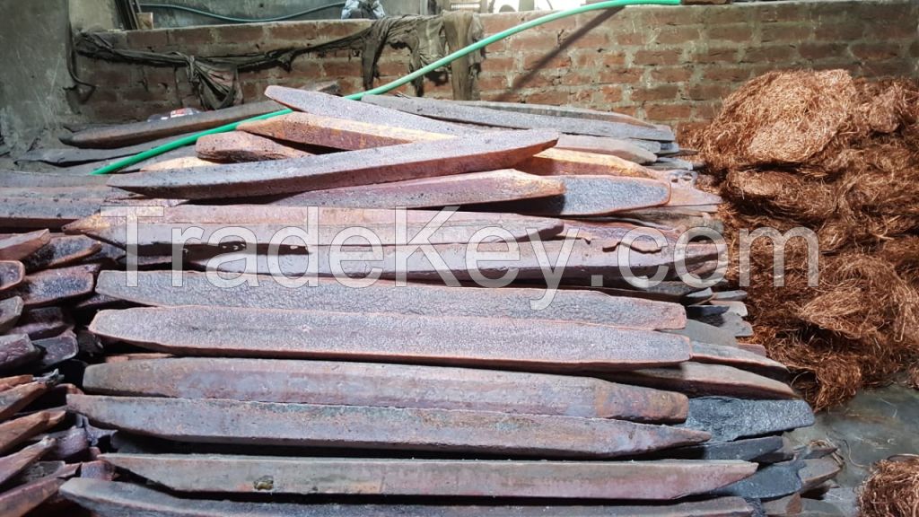 Offer of Copper Ingots 99% 26MT in 1X20'STD on trial basis
