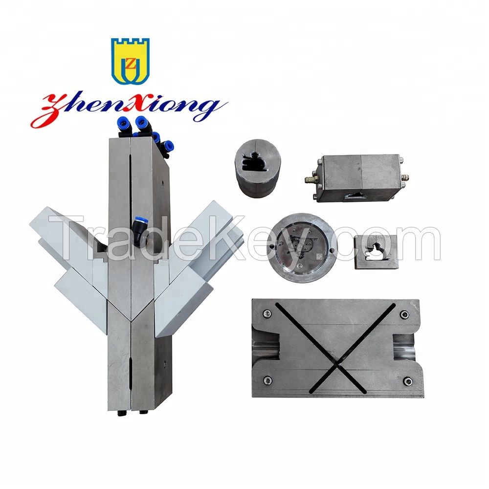 Automatic double cornor door gasket welding mould