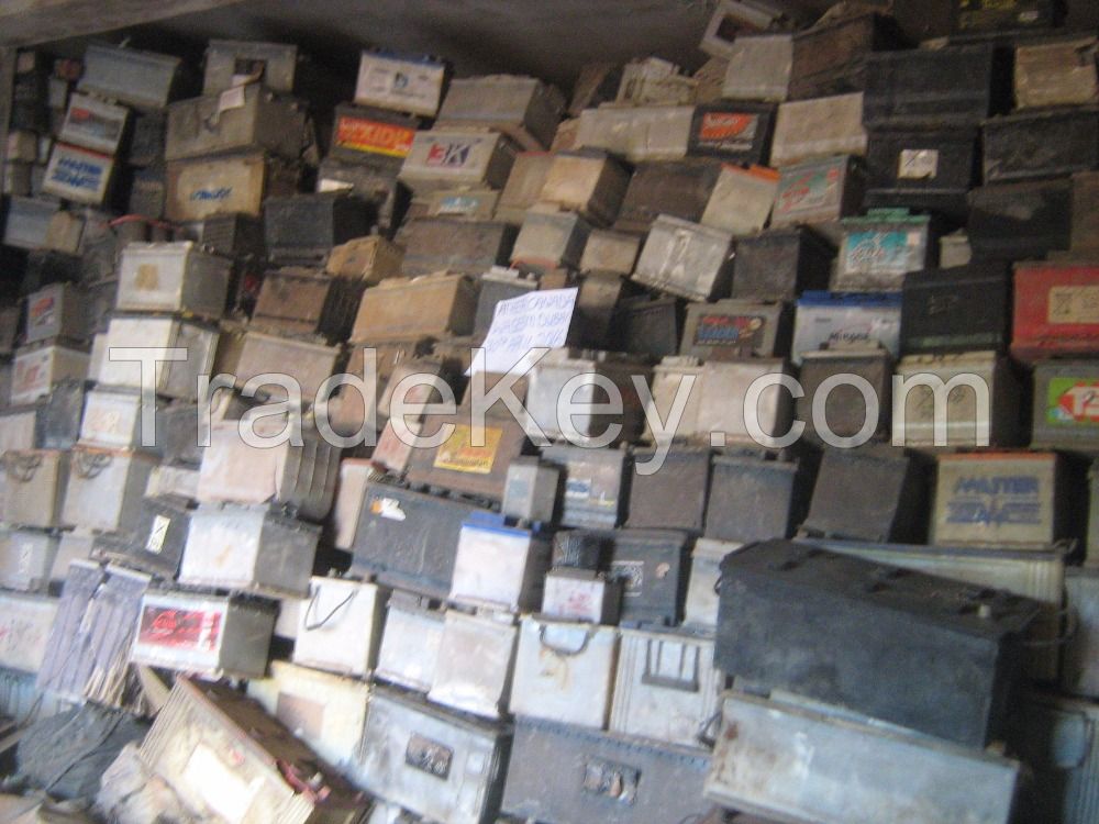 USED Waste Auto, Car and Truck battery, Drained lead battery scrap