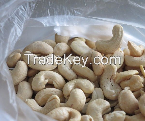 Dried Cashew Nuts