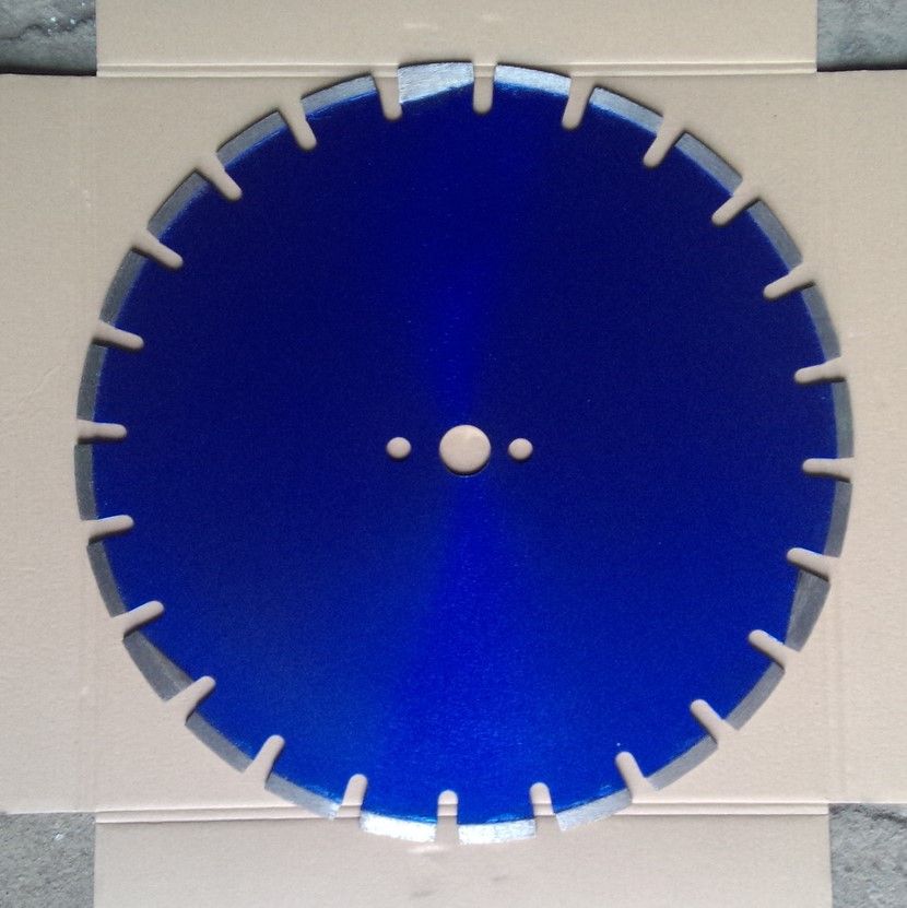 350mm Diamond Circular Saw Blade Cutting Disc For Asphalt Road Cutting