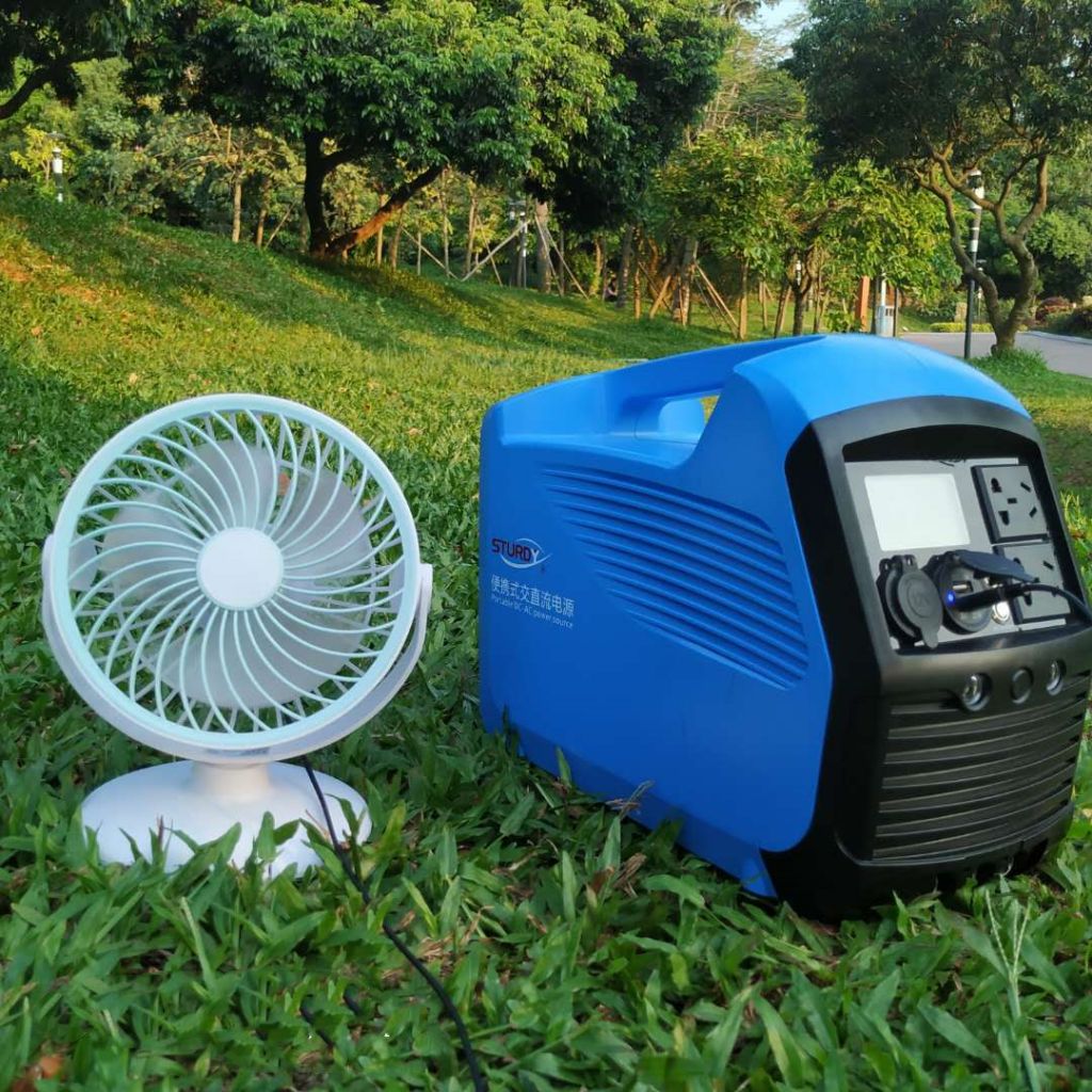 portable solar generator power station solar energy storage battery