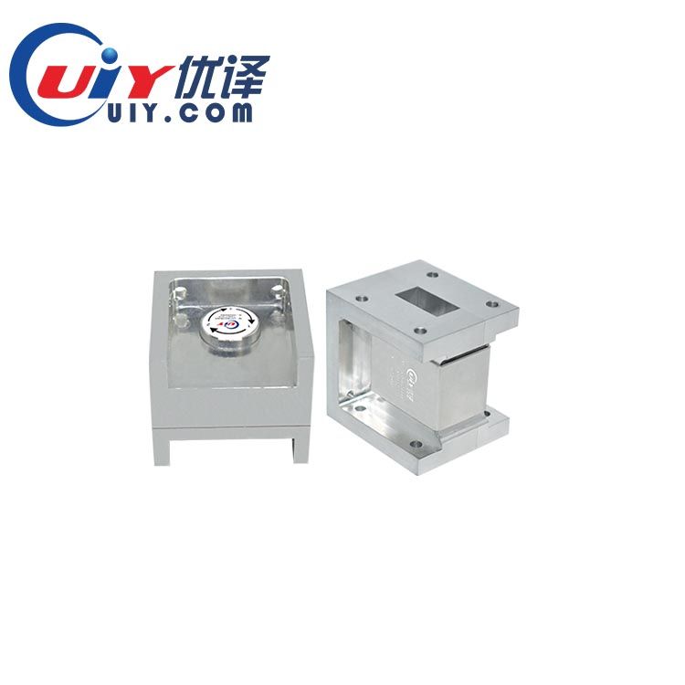 UIY 2.4GHz to 31GHz RF Waveguide Circulator