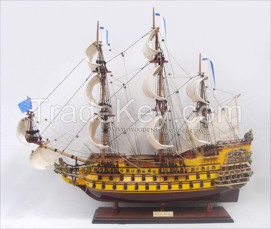 WOODEN MODEL BOATS MADE IN VIETNAM ANY QUANTITY ORDER EXPORTING QUALITY