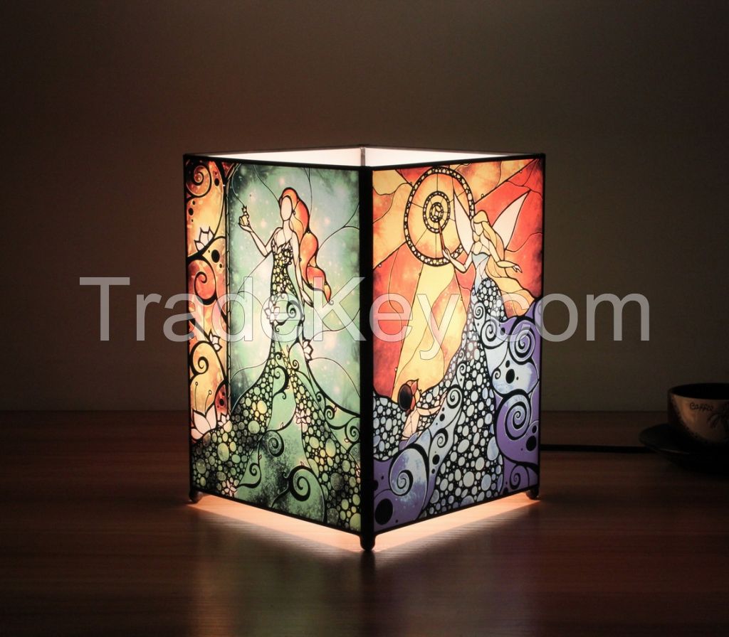 Oriental style printed Glass table lamp