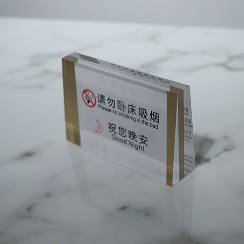 Strong magnetic thickened crystal card display card