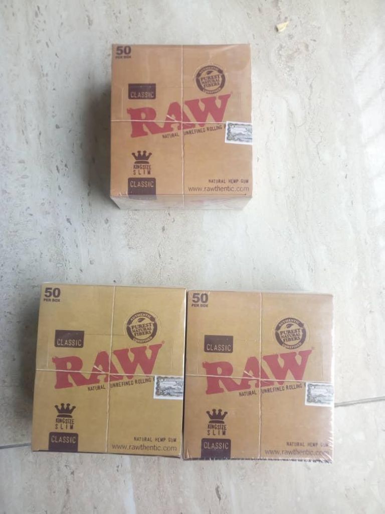 RAW ROLLING PAPER KING SIZE COMBO, OCB KINGSIZE CIGARETTE ROLLING PAPERS FOR SALE CHEAP PRICE