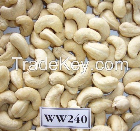 Raw and Processed Cashew Nuts