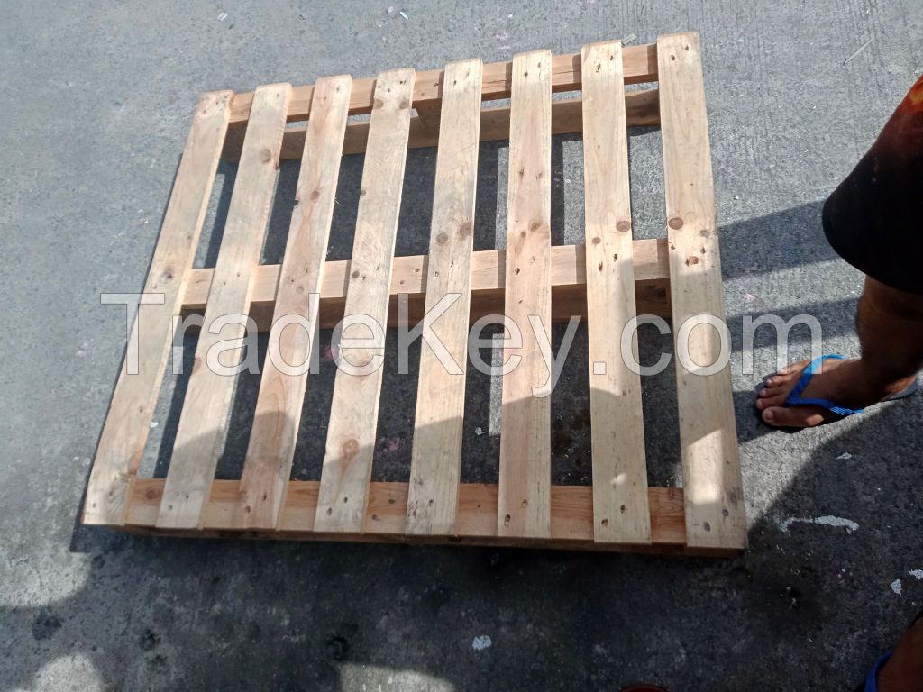 Hot Selling New Wooden Pallet 4 Way Full Bottom with Wood Sanding Machine type made from Thailand