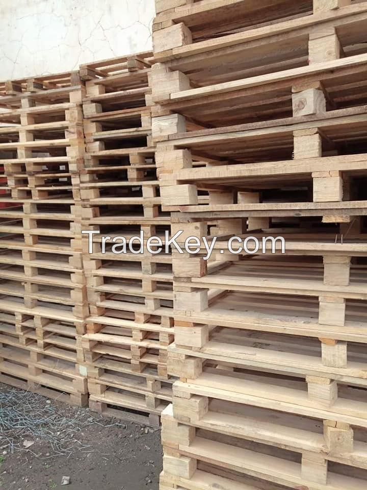 Custom Size Warehouse Storage Plywood Wood Pallets