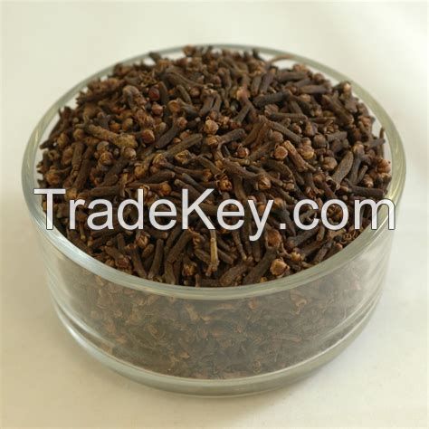 A grade quality cloves / natural cloves 100% organic / all types spices wholesale