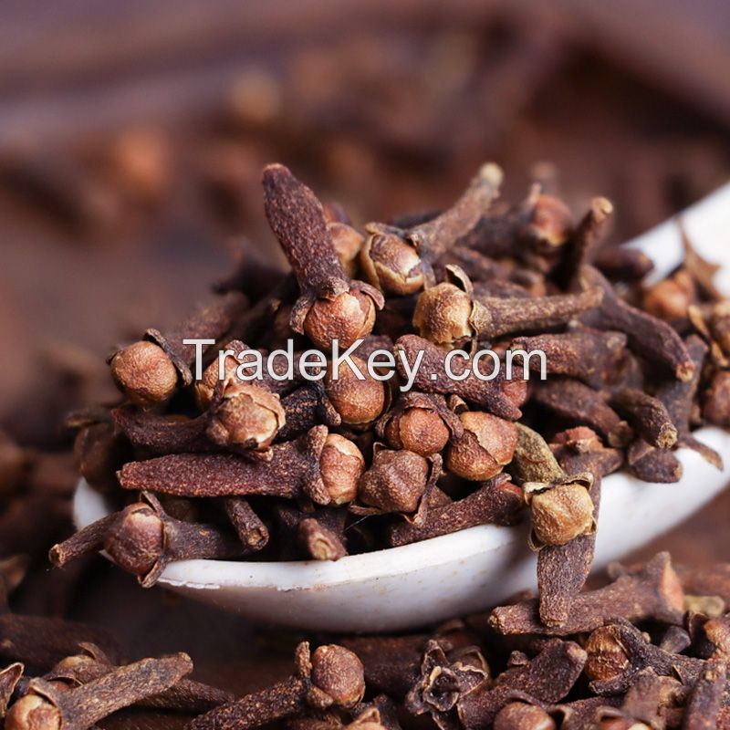 Cloves available for sale