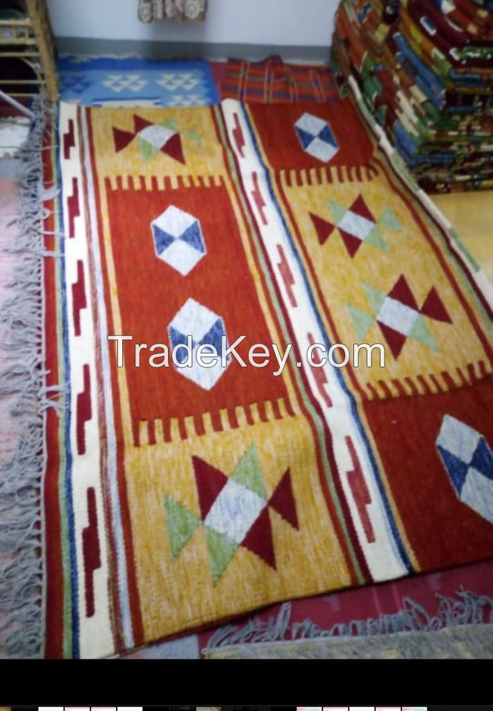 Woolen Rugs and Carpets