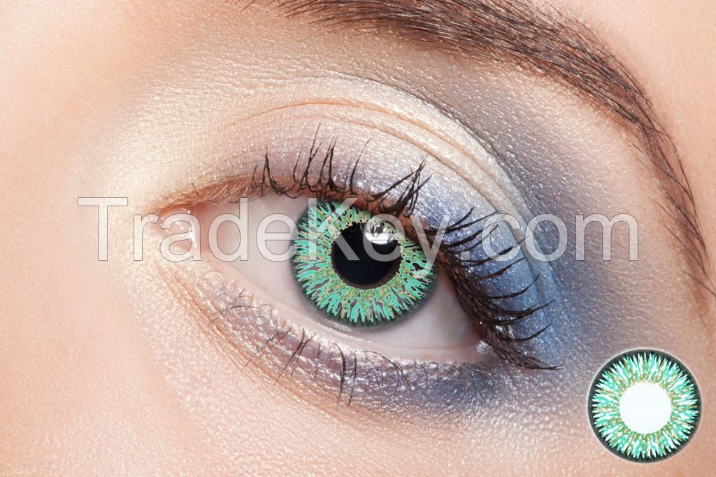 colored eye contact lenses