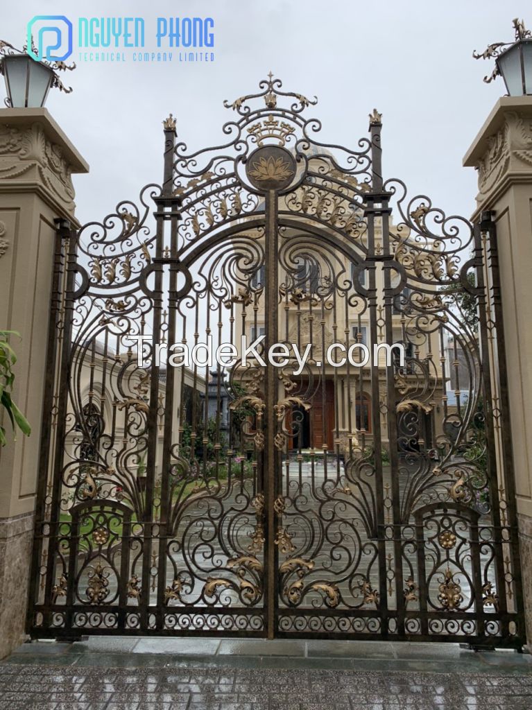 Wrought iron main gates, side gates