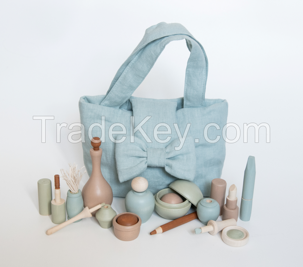 Wooden Play Make Up (blue and mint tints)