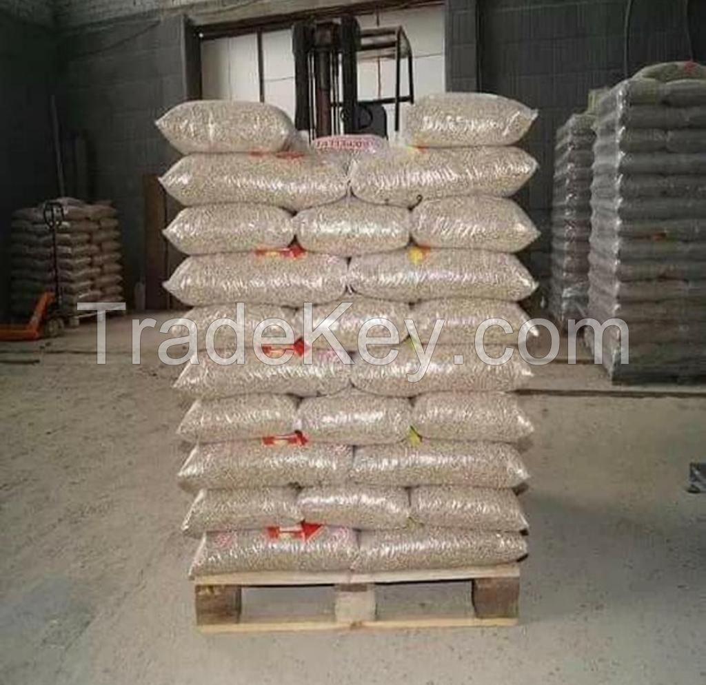 6mm/8mm Pine, Oak, Beech, Spruce Wood Pellets For Sale at Affordable Prices