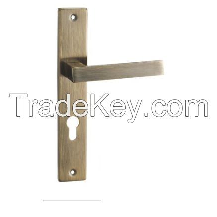 Aluminum Alloy Door Handle on Iron Plate