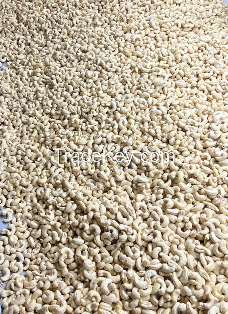 VIETNAM CASHEW KERNELS FROM AGRIBETTER WITH PREMIUM QUALITY AT CHEAP PRICE