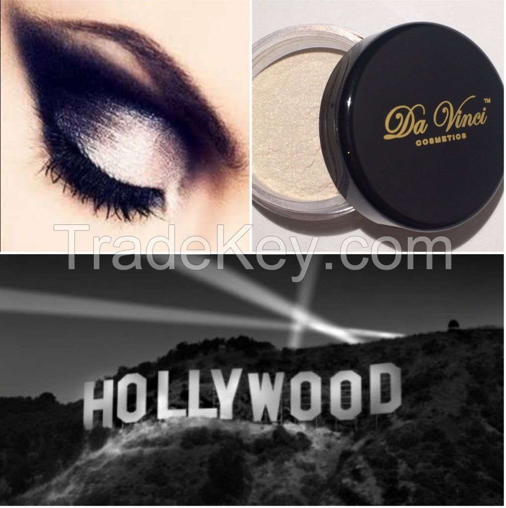 Hollywood Mineral Eye Shadow from Da Vinci Cosmetics Makeup Line