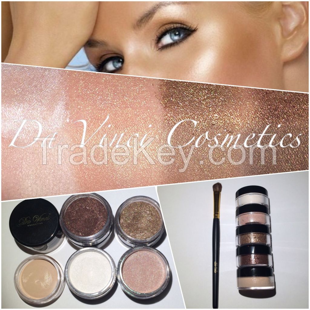 Da Vinci Cosmetics Ivory Rush Shadow -2-in Glittery or Matte Shadow.