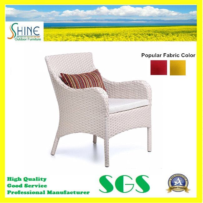 Hot Sale Comfortable Armrest Rattan Chair SFM3-20150522-07