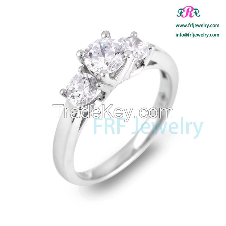 Fashion Hot Selling 925 Sterling Silver Engagement Ring With CZ Stone