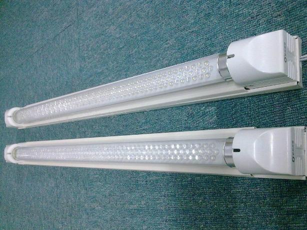 LED Fluorescent Tube Lights