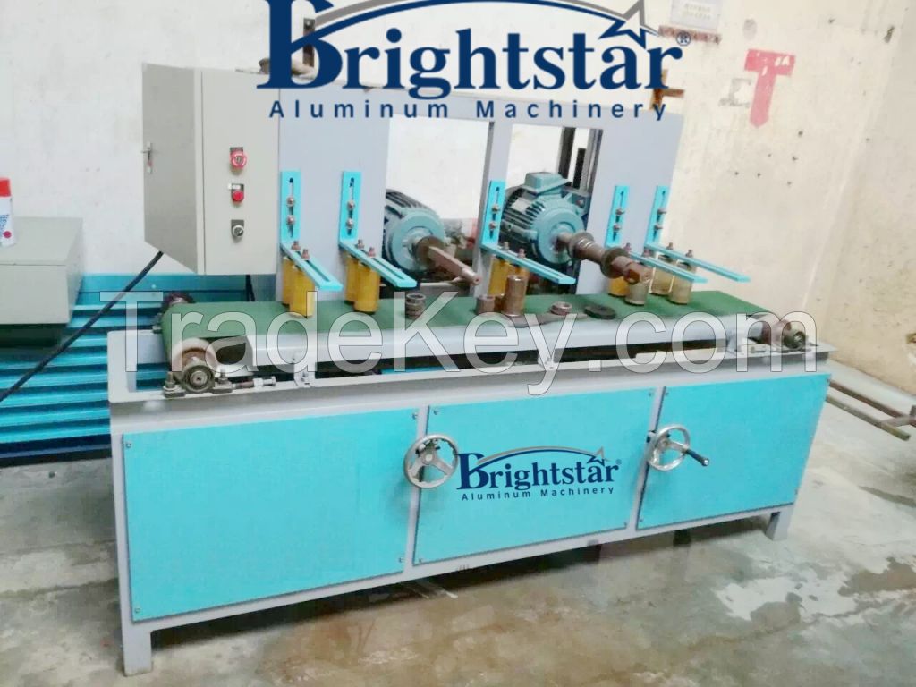 Aluminium profile brushing machine