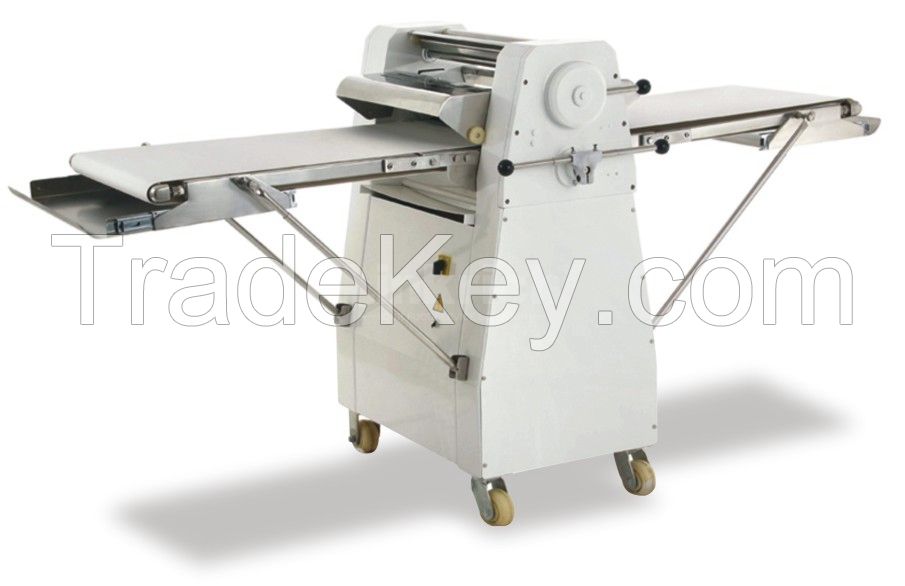 Dough sheeter for pastry bread bakery