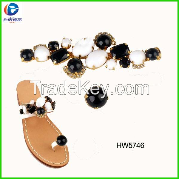 fashionable shoe buckle sandal chain