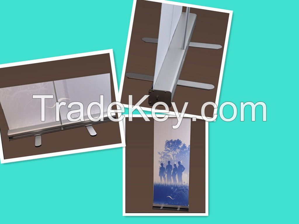 Roller banner stands