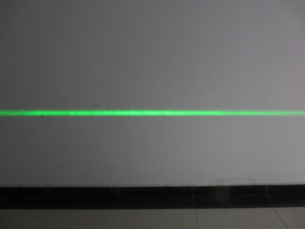 Green Adjustable focus 532nm 1-100mW CW laser diode line retails laser line module, retailer laser line module, accept OEM