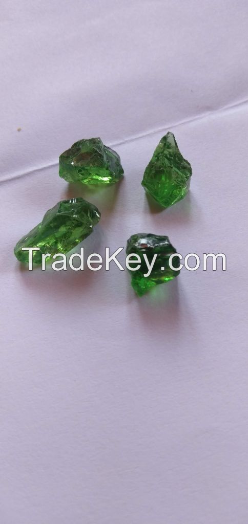 Sell Gemstones-Green Tsavorite, Unheated rough Tanzanites, Rhodolite garnets, mint garnets, teal sapphires, tourmalines, iolites