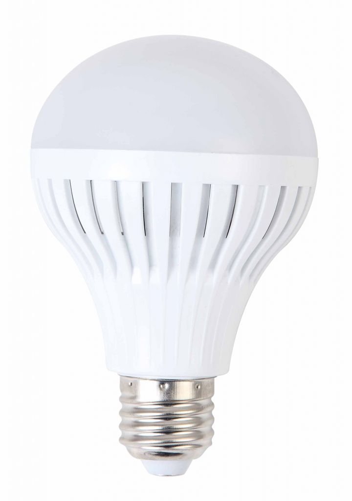 High Quality LED Bulb LIGHT 7W