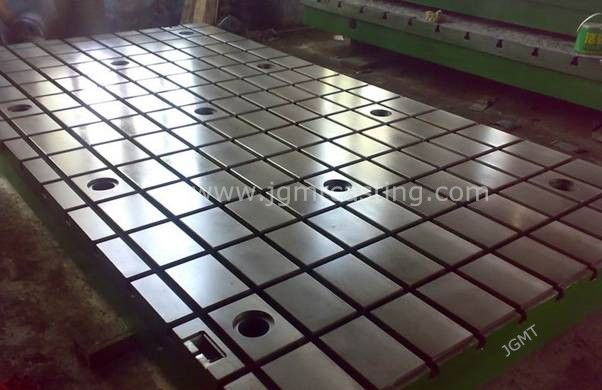 Cast Iron Surface Table