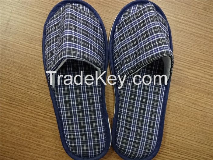 Indoor slippers for men with low price, open toes, 