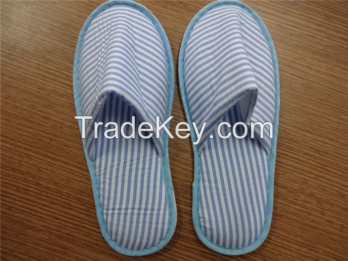 Indoor slippers for men, close toes