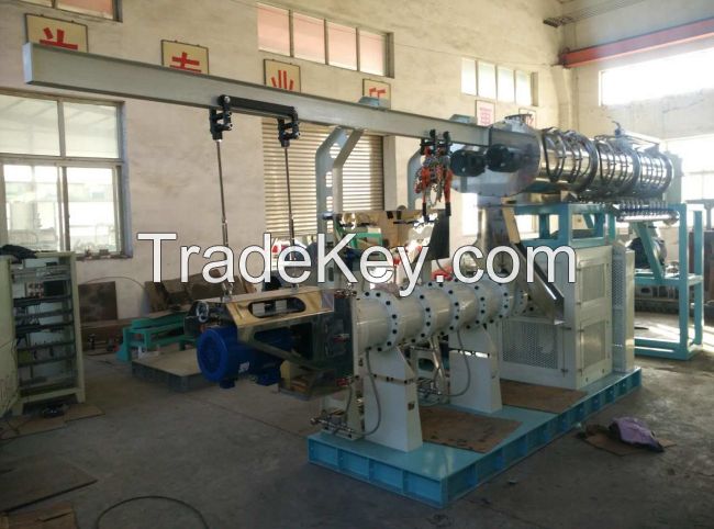 Floating fish feed extruder machine/extruding machine for making floating fish feed