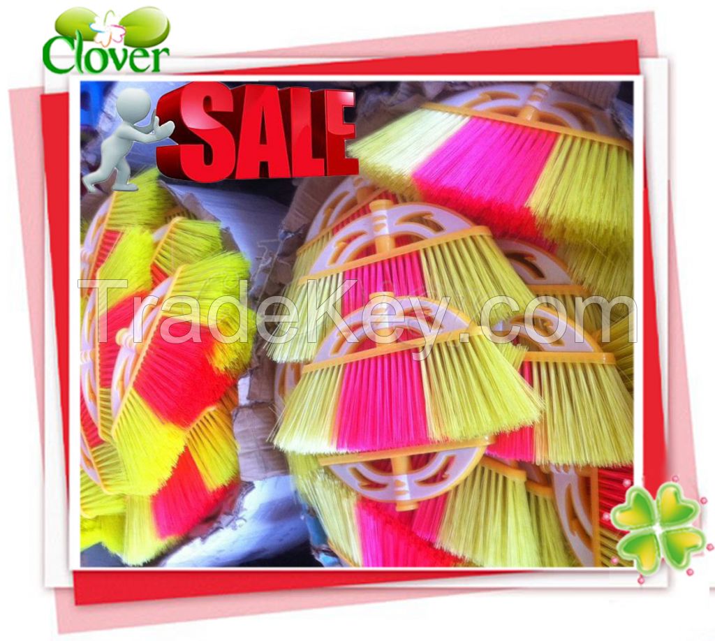 offer various plastic broom