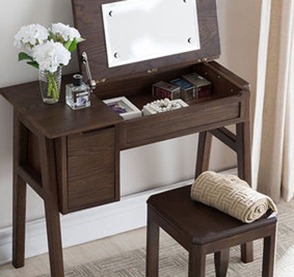 Oak Dresser w/Storage and Mirror