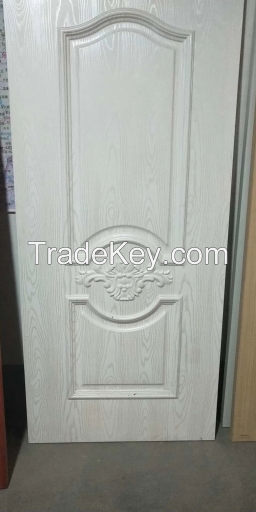 doorskin with moulded in dhf